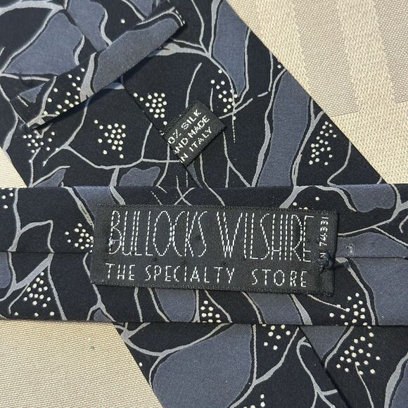 Vintage Bullocks Wilshire Silk Tie Made in Italy Black Gray Abstract 58.5"x 3.5" - Picture 4 of 7